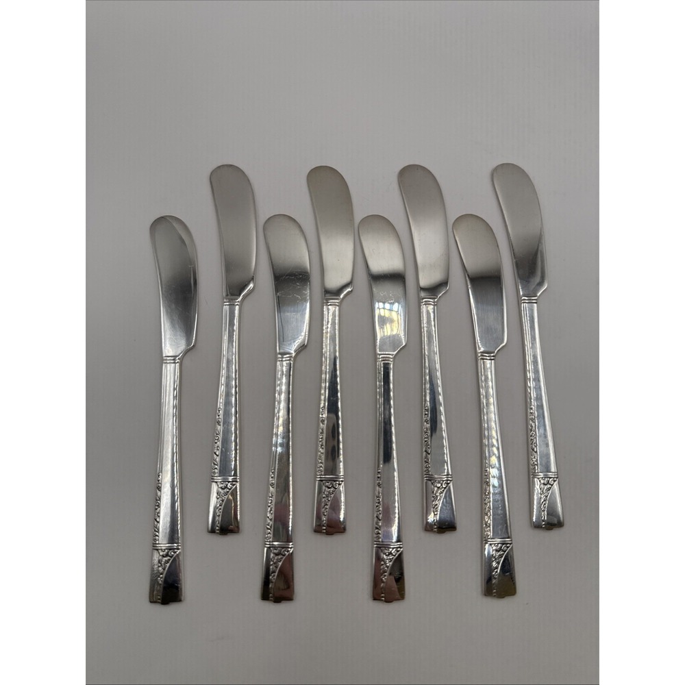 8 - Oneida Nobility Plate CAPRICE Silverplate Butter Spreaders NEW